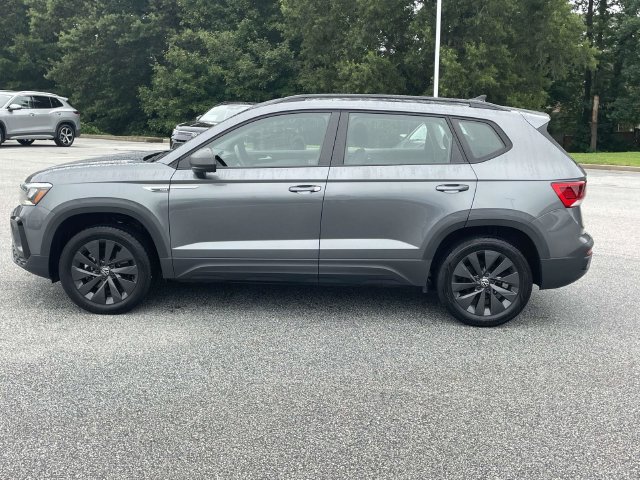 Certified 2024 Volkswagen Taos S FWD image 4