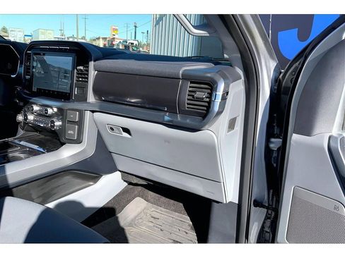 Used 2022 Ford F150 Lariat w/ Max Trailer Tow Package AWD/4WD image 18