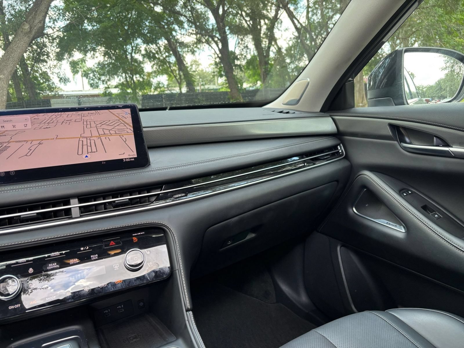 Used 2026 INFINITI QX60 Luxe FWD image 39