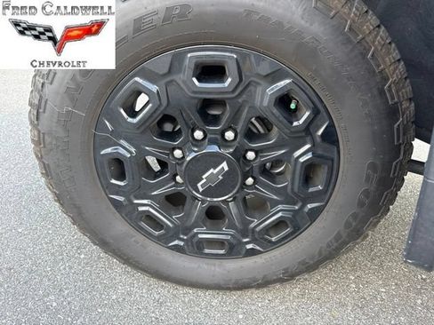 Used 2024 Chevrolet Silverado 2500 LT w/ Z71 Sport Edition AWD/4WD image 5