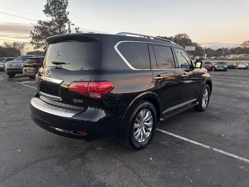 Used 2016 INFINITI QX80 4WD w/ Signature Edition Package image 7