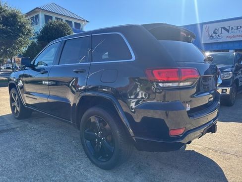 Used 2015 Jeep Grand Cherokee Altitude image 7