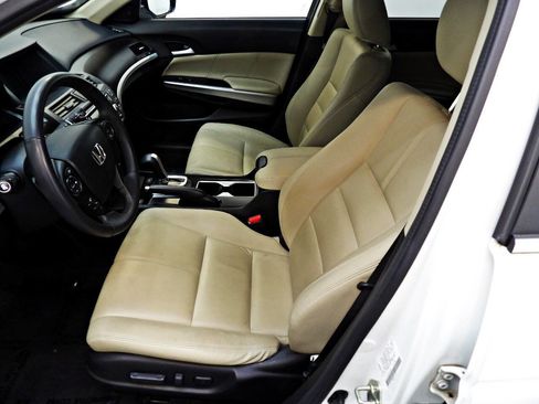 Used 2014 Honda Crosstour EX-L image 8