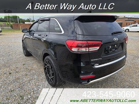 Used 2017 Kia Sorento SX AWD/4WD image 2