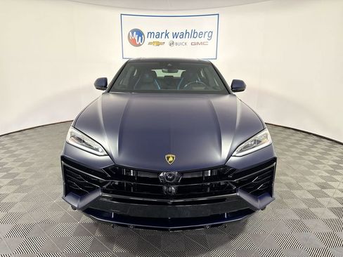 Used 2025 Lamborghini Urus SE image 8