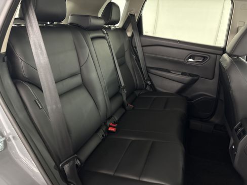 Used 2024 Nissan Rogue SL w/ SL Premium Package FWD image 30