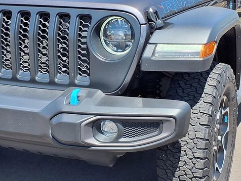 Used 2023 Jeep Wrangler Unlimited Rubicon 4xe w/ Safety Group AWD/4WD image 31