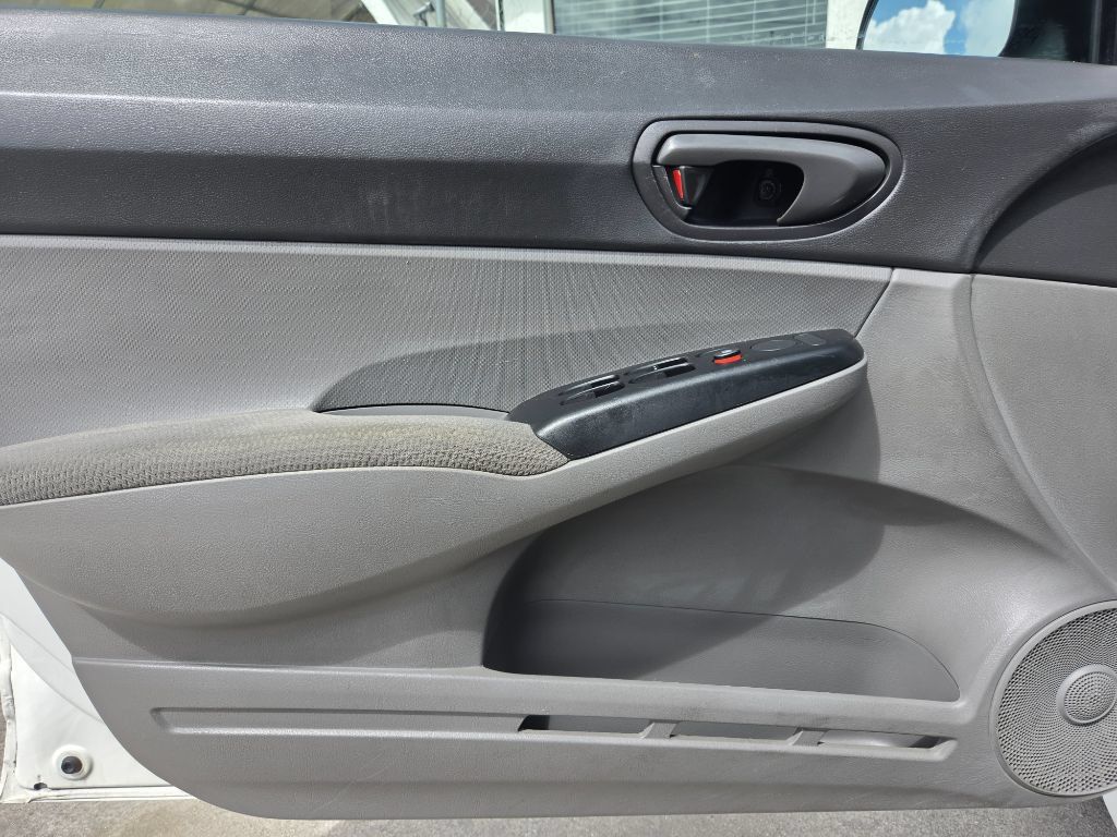 Used 2010 Honda Civic DX-VP image 14