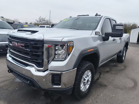 Used 2022 GMC Sierra 2500 Pro w/ Convenience Package image 2