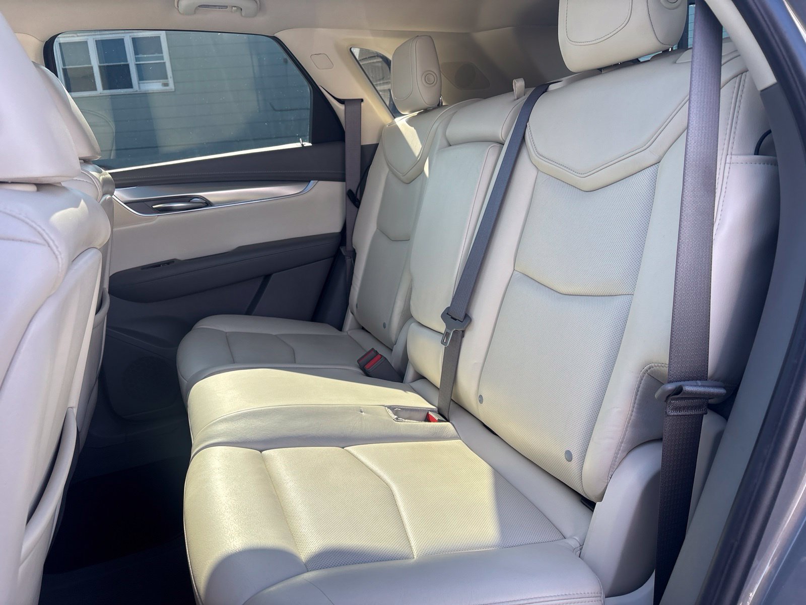 Used 2017 Cadillac XT5 Premium Luxury FWD image 14