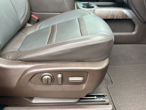 Used 2021 GMC Sierra 1500 Denali w/ Denali Ultimate Package image 24