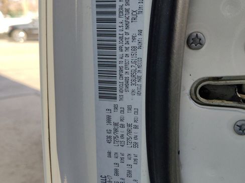 Used 2018 RAM 2500 Longhorn image 25