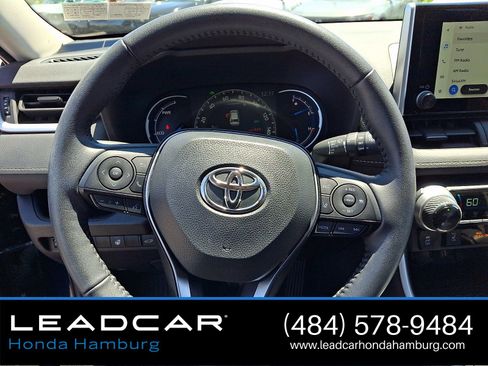 Used 2025 Toyota RAV4 XLE w/ Convenience Package AWD/4WD image 20