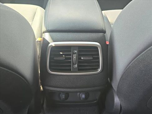 Used 2019 Kia Sorento FWD w/ LX Convenience Package image 18