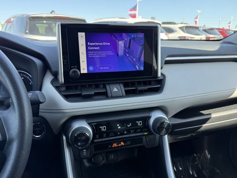 Used 2024 Toyota RAV4 XLE image 10