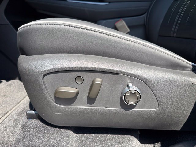 Used 2026 Buick Enclave Avenir w/ Super Cruise Package FWD image 12