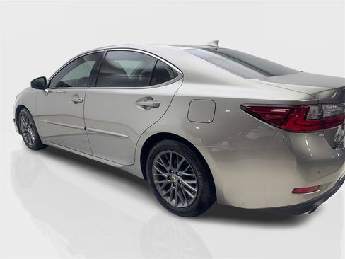 Used 2018 Lexus ES 350 w/ Premier Package image 14