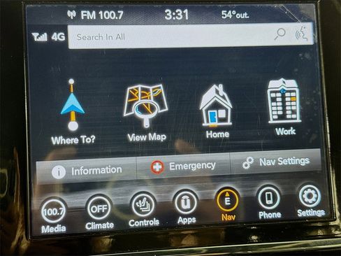 Used 2022 Jeep Grand Cherokee Laredo X image 37