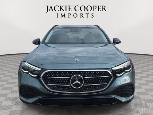 Used 2024 Mercedes-Benz E 450 4MATIC All-Terrain Wagon image 2