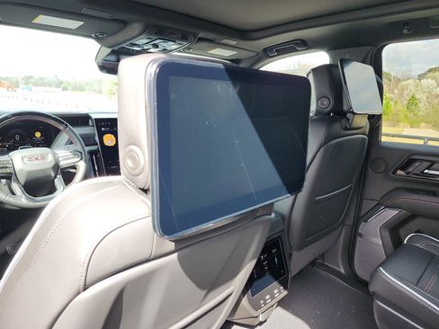 New 2026 GMC Yukon XL AT4 Ultimate image 10