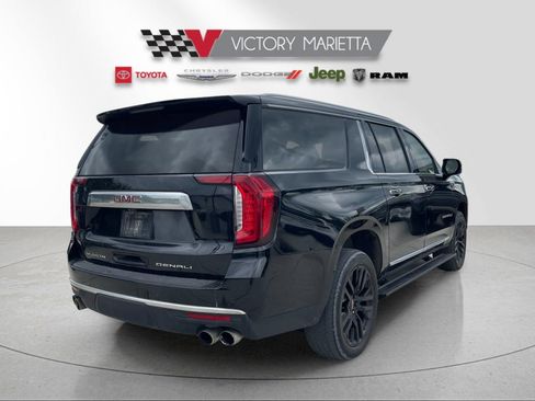 Used 2021 GMC Yukon XL Denali w/ Denali Premium Package AWD/4WD image 5