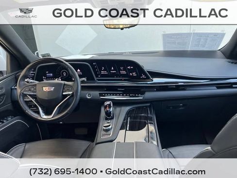 Used 2023 Cadillac Escalade Sport w/ LPO, ONYX Package AWD/4WD image 11