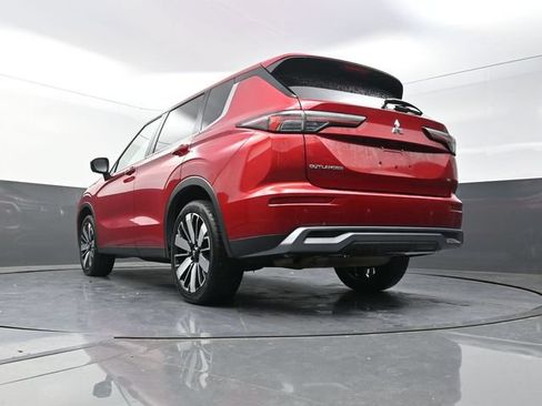 Used 2025 Mitsubishi Outlander SE FWD image 36