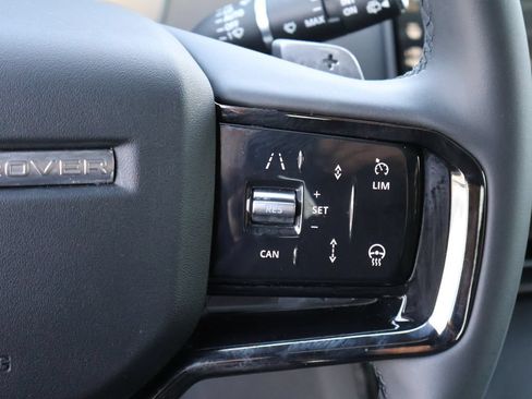 Certified 2026 Land Rover Range Rover Evoque Dynamic SE AWD/4WD image 31