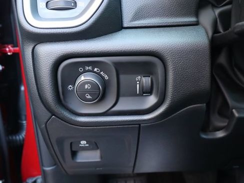 New 2026 RAM 1500 Big Horn w/ Night Edition AWD/4WD image 18