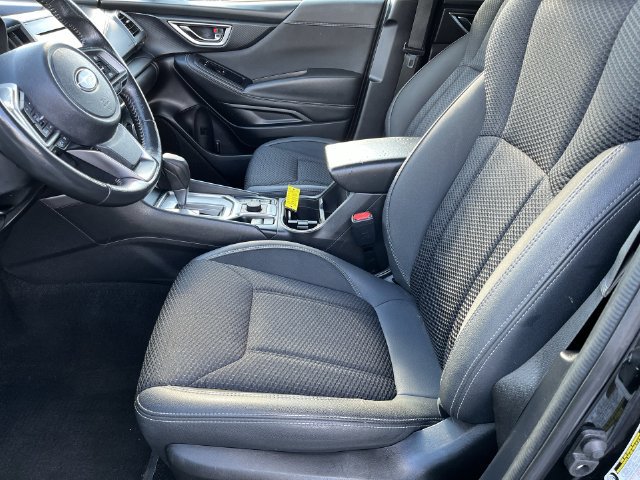 Used 2023 Subaru Forester Premium AWD/4WD image 16