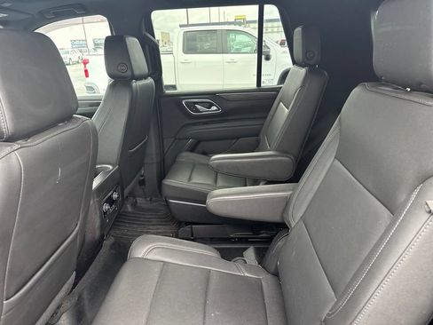 Used 2023 Chevrolet Tahoe LT w/ LT Signature Plus Package AWD/4WD image 11