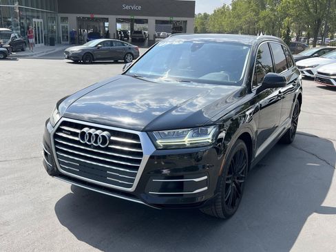 Used 2019 Audi Q7 3.0T Premium Plus AWD/4WD image 2