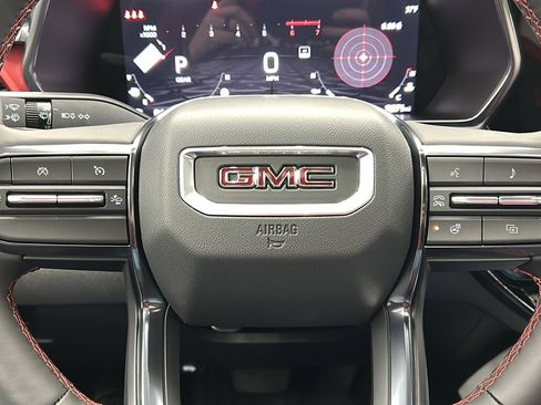 Used 2024 GMC Canyon AT4X image 27