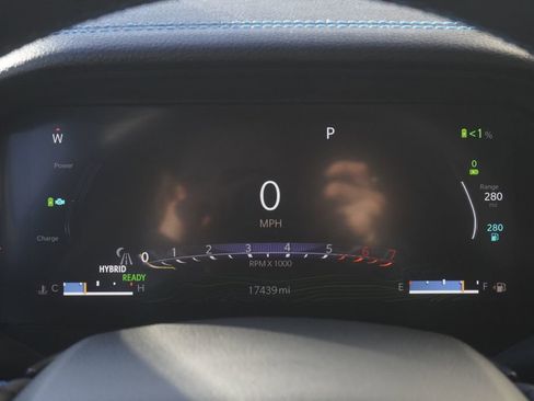 Used 2024 Jeep Grand Cherokee Trailhawk w/ Advanced Protech Group II image 11