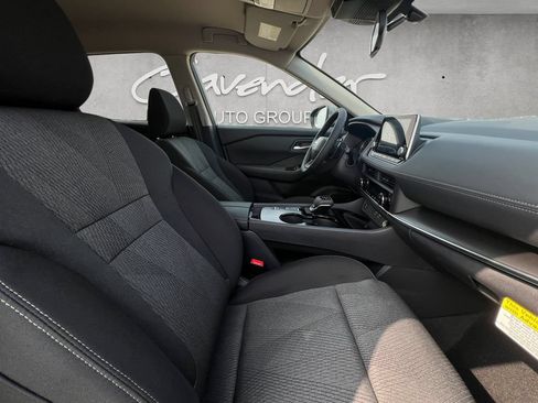 New 2026 Nissan Rogue SV w/ Cold Weather Package FWD image 25