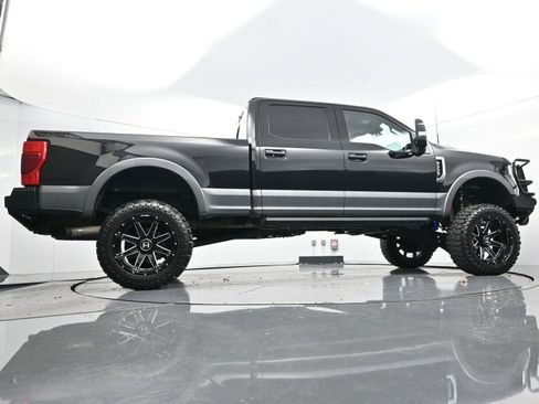Used 2021 Ford F350 Lariat w/ Tremor Off-Road Package image 58