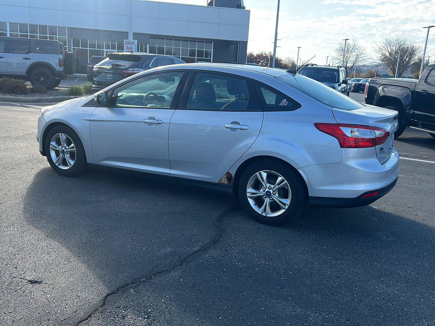 Used 2014 Ford Focus SE FWD image 9