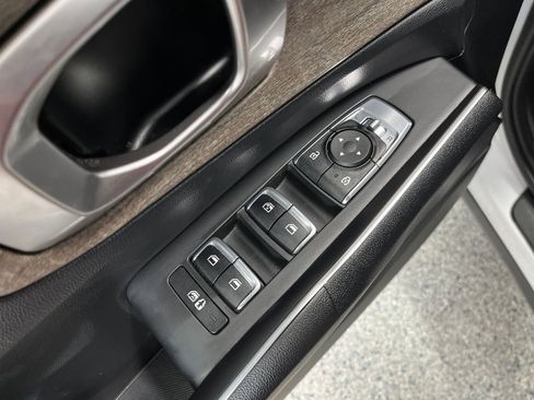 Used 2021 Kia Sorento EX AWD/4WD image 13