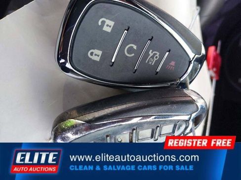 Used 2018 Chevrolet Malibu LT FWD image 21