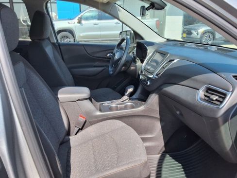Used 2023 Chevrolet Equinox LT image 11