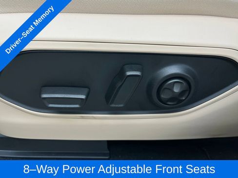 New 2025 Jeep Grand Cherokee Limited w/ Luxury Tech Group II image 30