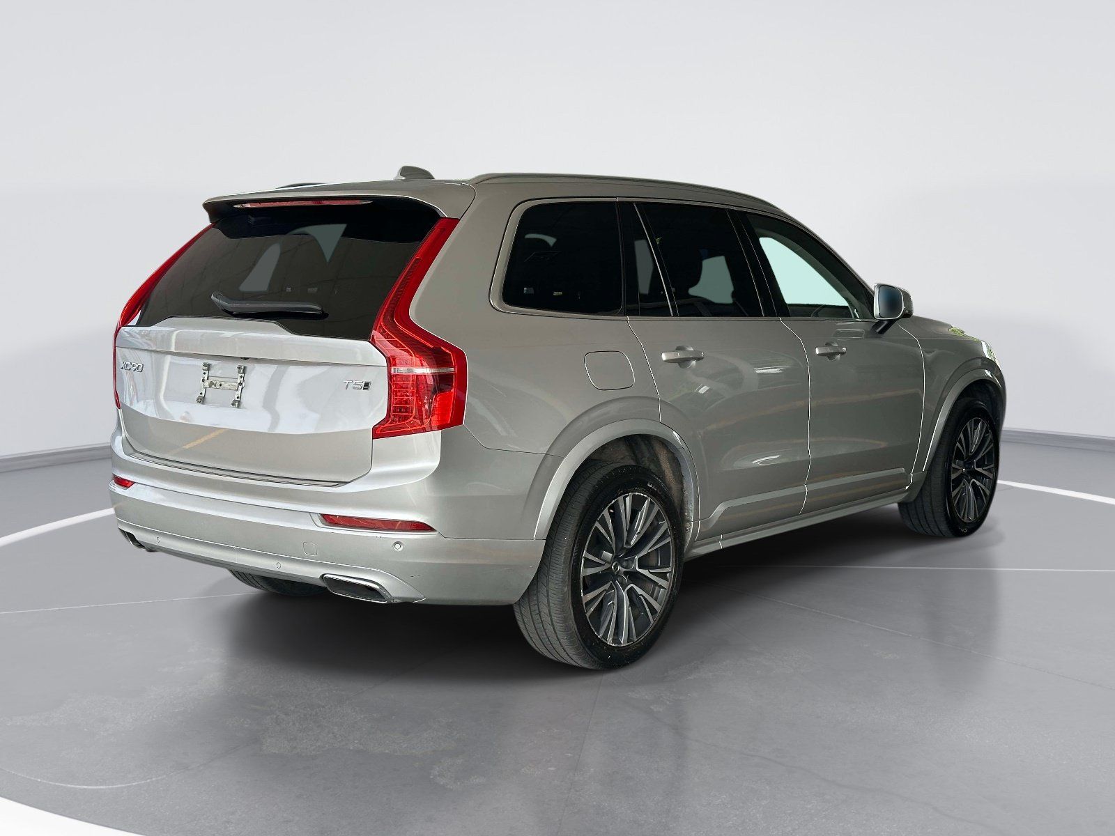 Used 2021 Volvo XC90 T5 Momentum w/ Climate Package AWD/4WD image 5
