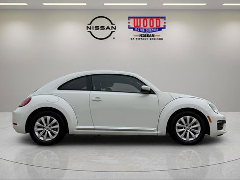 Used 2019 Volkswagen Beetle 2.0T S image 2