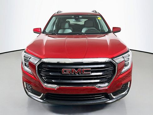 Used 2022 GMC Terrain SLE w/ Driver Convenience Package AWD/4WD image 2