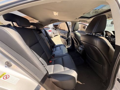 Used 2014 Lexus ES 350 FWD image 25