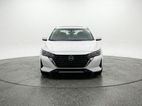 Used 2025 Nissan Sentra S FWD image 2