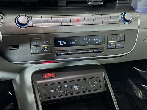 Certified 2024 Hyundai Kona Limited image 16