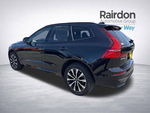 Used 2025 Volvo XC60 B5 Plus AWD/4WD image 5