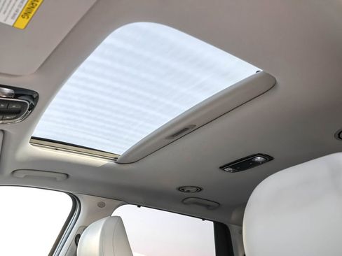 Certified 2023 Hyundai Palisade SEL image 9