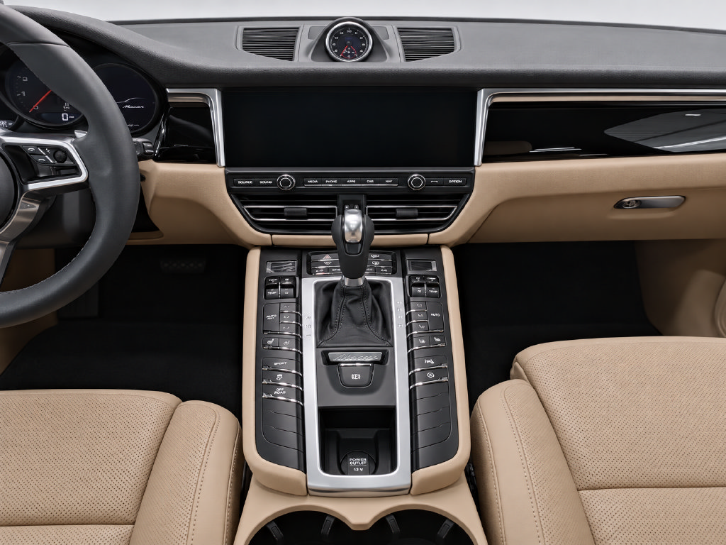 Used 2021 Porsche Macan AWD/4WD image 13